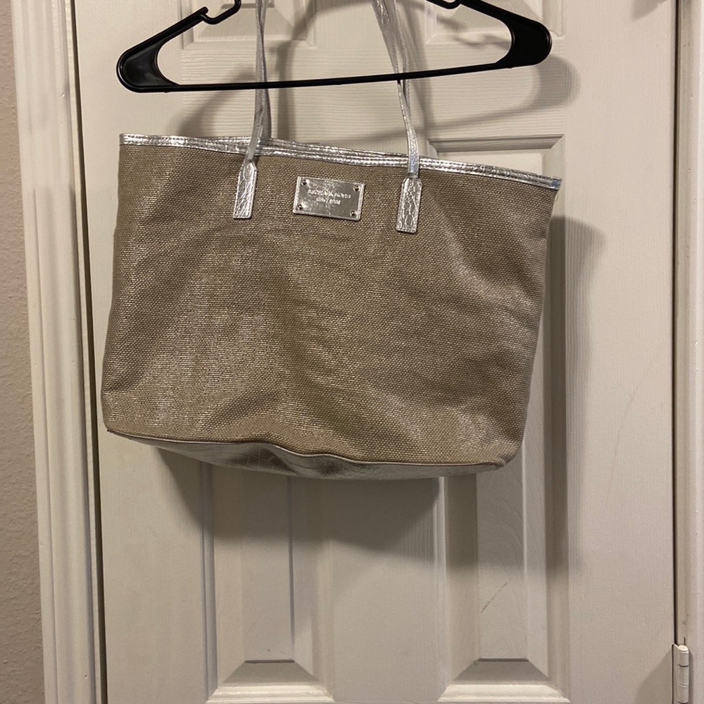 Michea Kors tote bag
